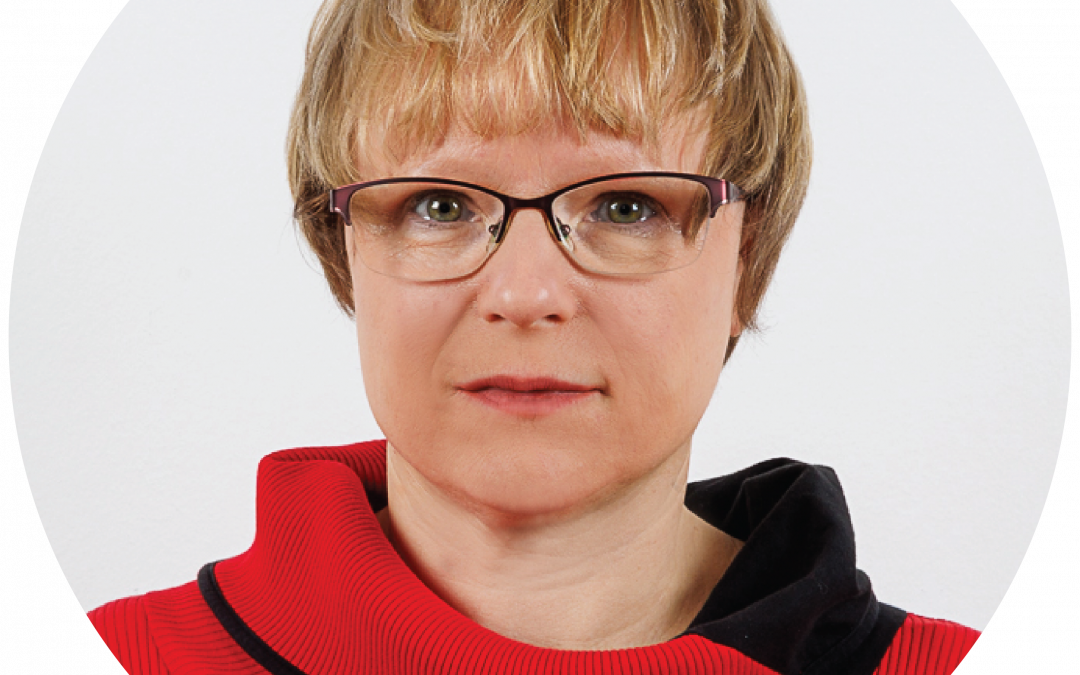 Orientirana zraščanja mineralov: nastanek in pomen