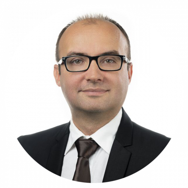 Razumevanje elektrokemijskih sistemov: hitra impedančna spektroskopija, verjetnostna diagnostika in analiza s pomočjo umetne inteligence